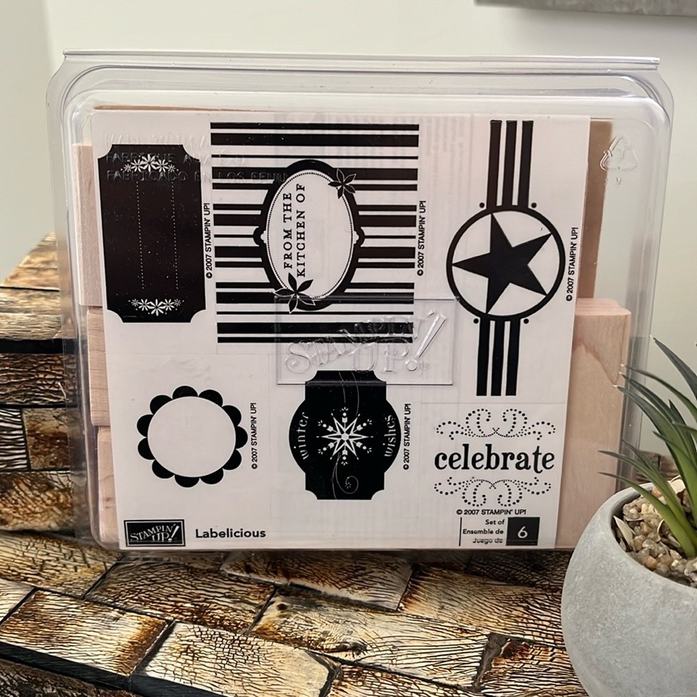NEW STAMPIN' UP! Labelicious Stamps with Wood Mounts - Set of 6 - Picture 4 of 4